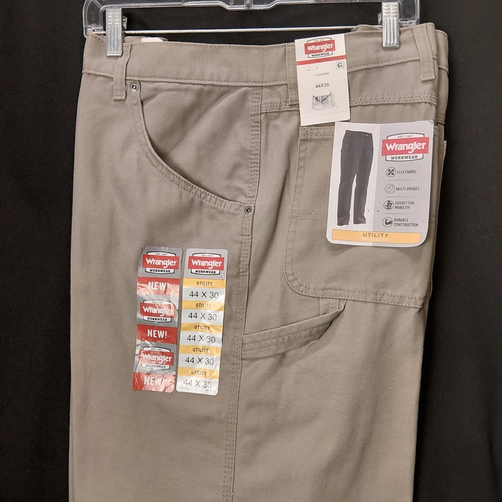 Wrangler Workwear Mens Utility Pants 44x30 Tan Khaki Regular Fit 112345580 NWT